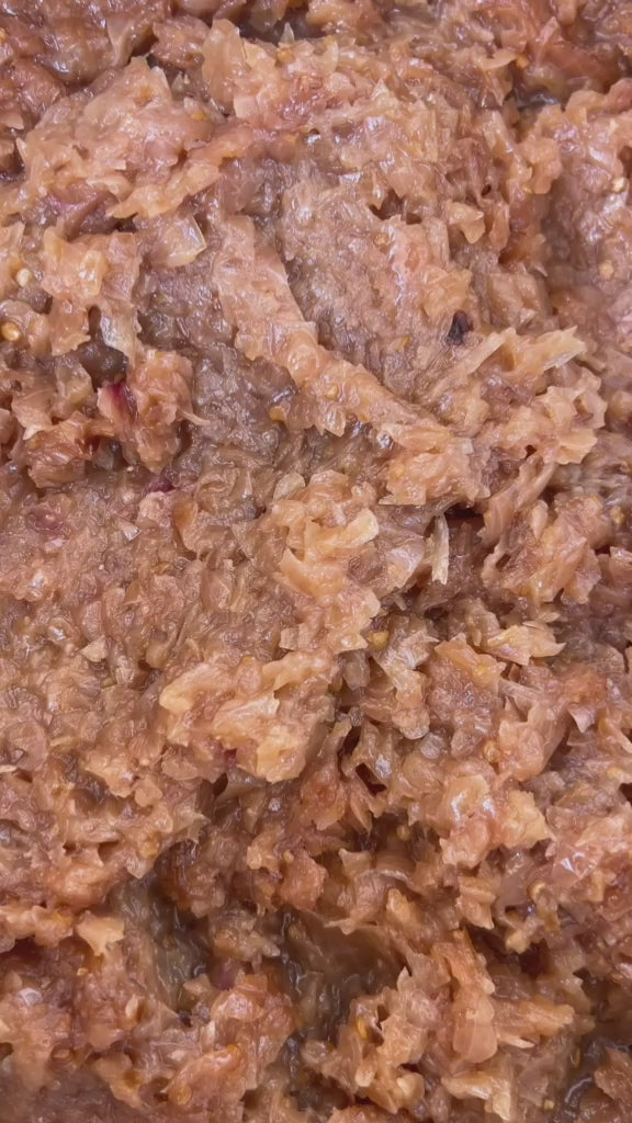 BRAISE Mildly Spicy Braised Onions Texture Video